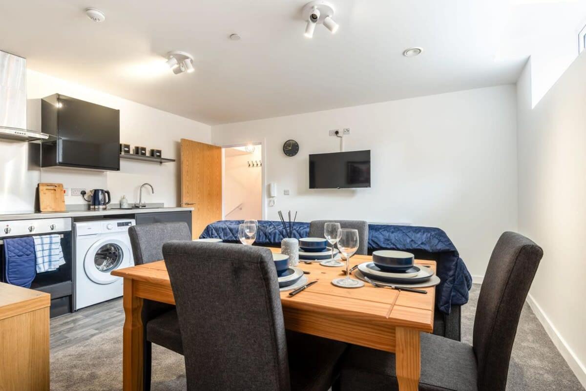 Cosy 1 Bedroom Apartment In Central シェフィールド エクステリア 写真